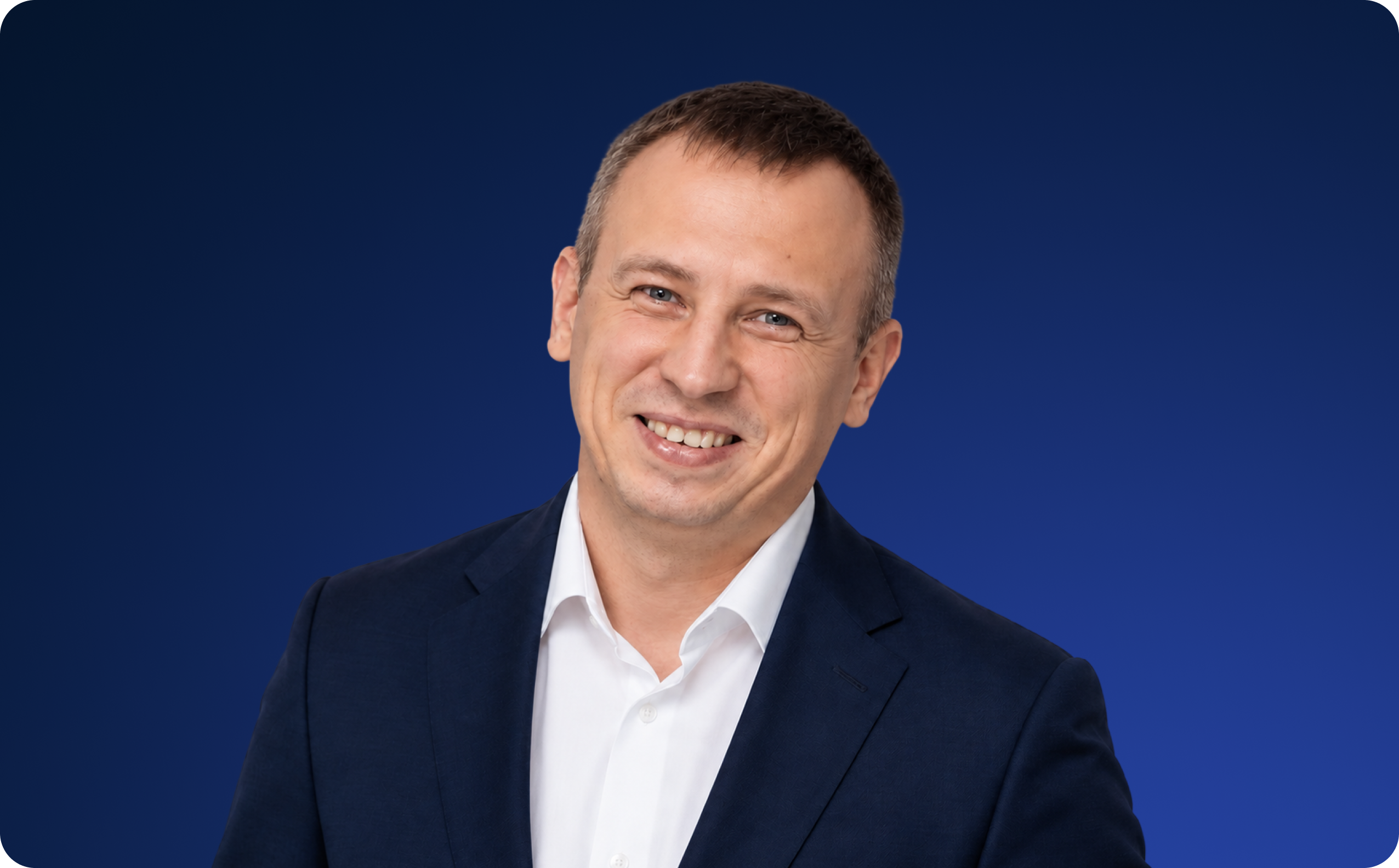 Максим Петров